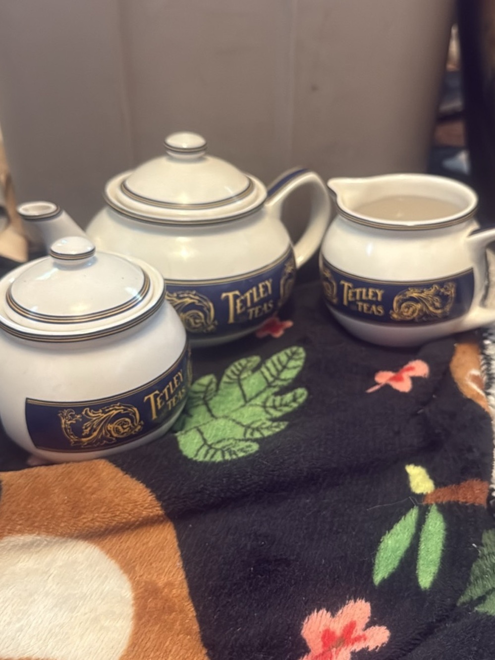 White and Gold Ceramic Tea Set - Teapot, Sugar Bowl & Creamer